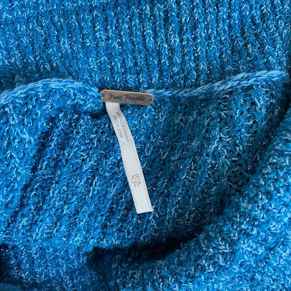 Free People | Edessa Off-The-Shoulder Sweater | Size XS - Picture 4 of 4